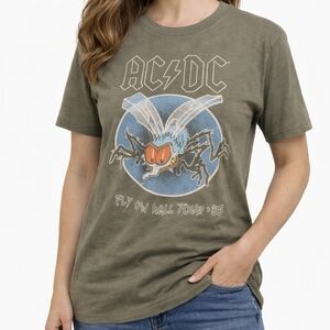Nwt ACDC top sz M